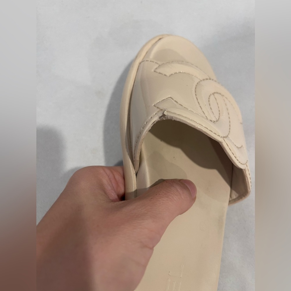 Chanel interlock sandal 37 - Picture 6 of 7